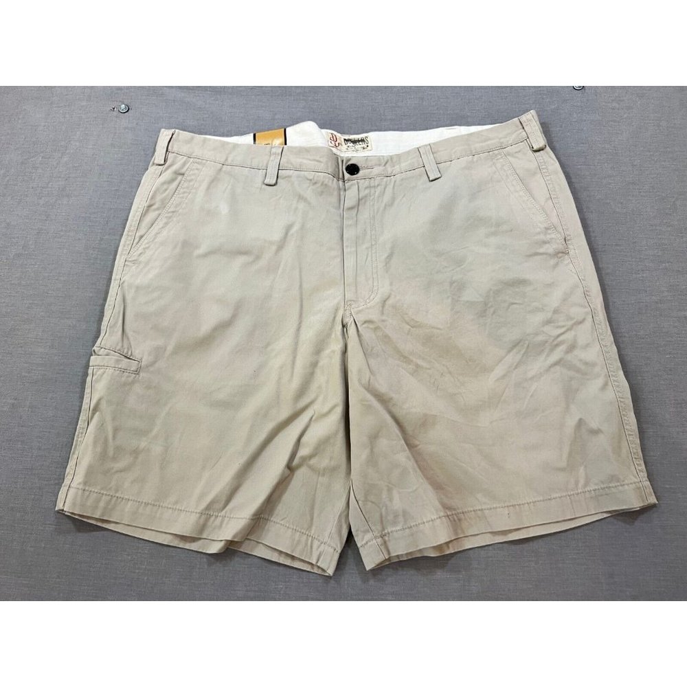 Dockers Relaxed Fit Shorts Mens 46 Beige‎ Chino Pockets Belted Zip Button Men.